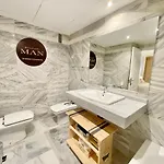 Rs 16 Center Of By Eaw Homes